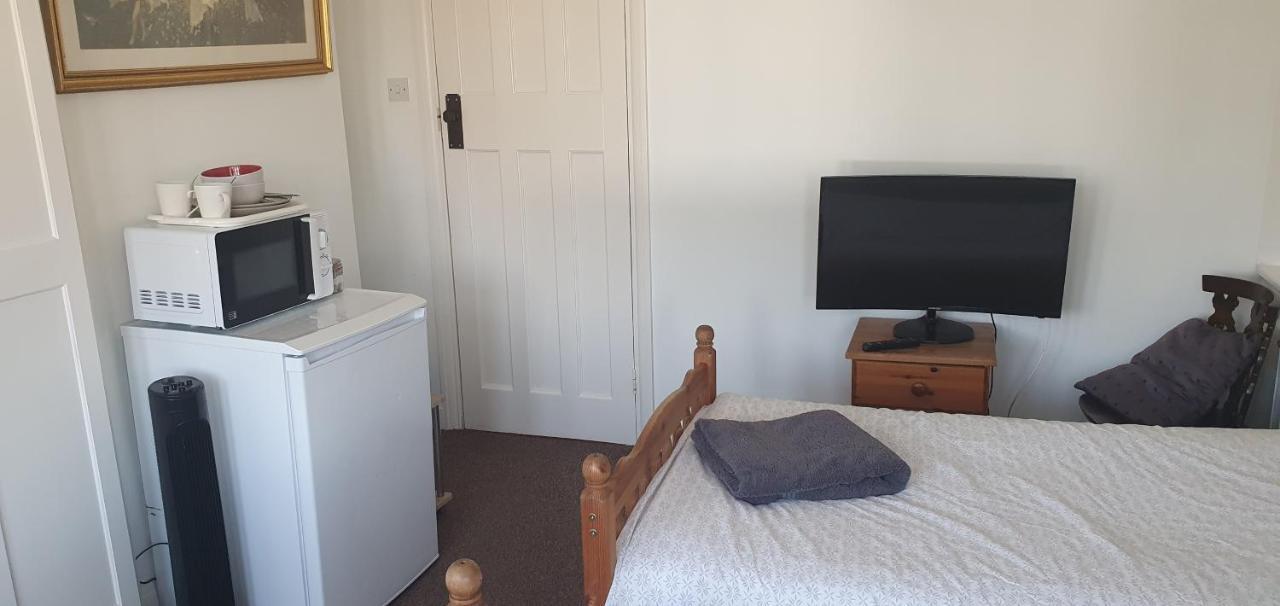 Private Rooms Just 19 Minutes From Central London Northfleet Exterior photo