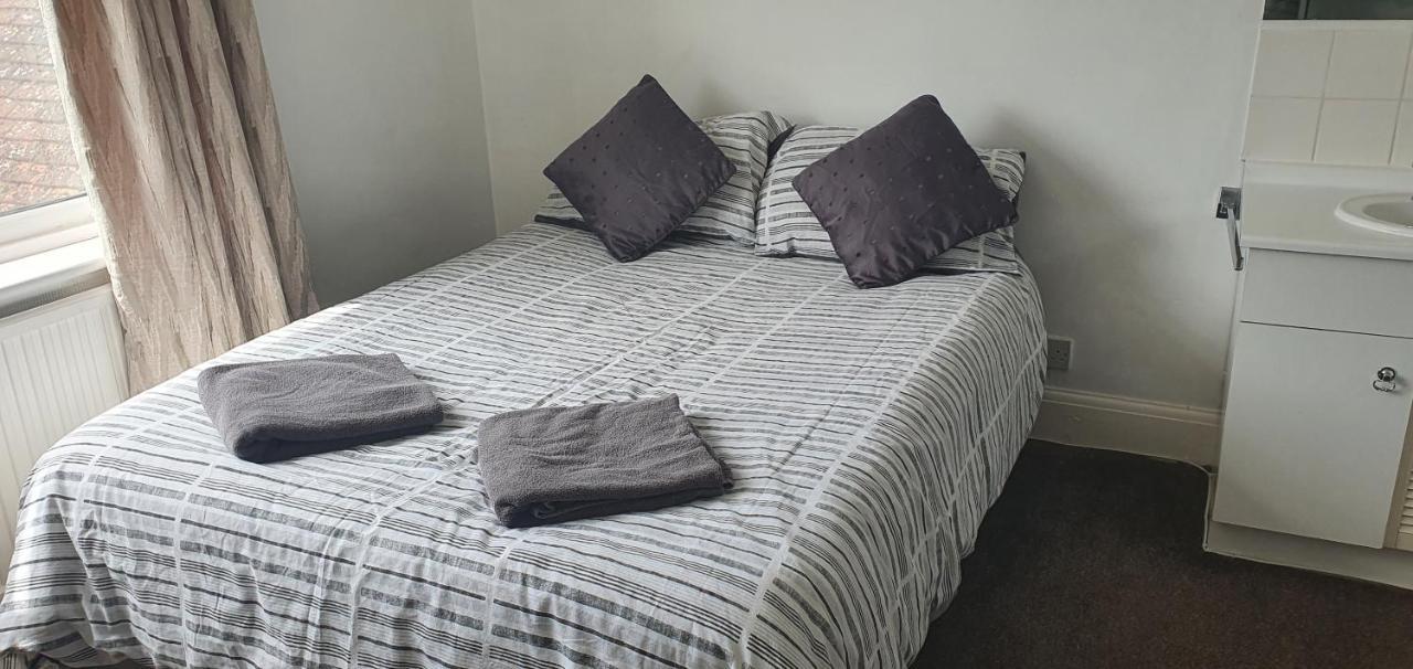 Private Rooms Just 19 Minutes From Central London Northfleet Exterior photo